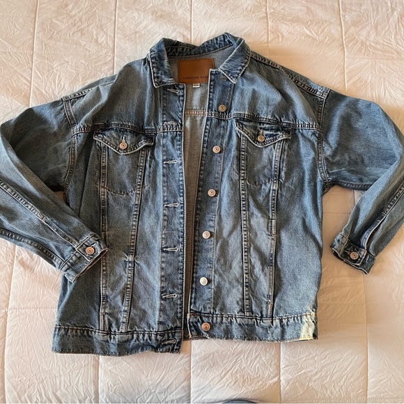 American Eagle Outfitters Jackets & Blazers - American Eagle Over Sized Jean Women Jacket Size‎ Medium